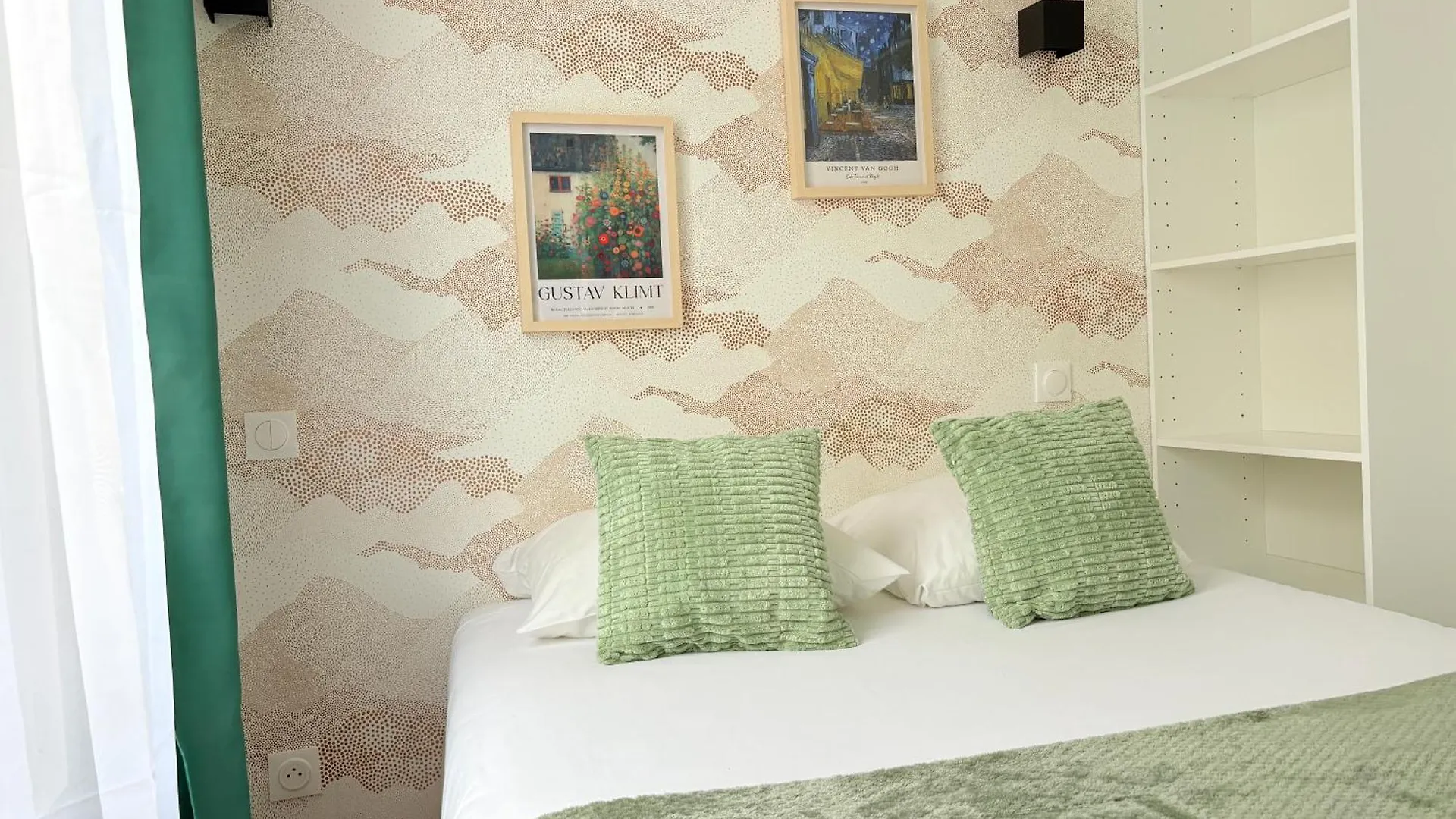 Moret Art Flats Trendy East Paris Aparthotel