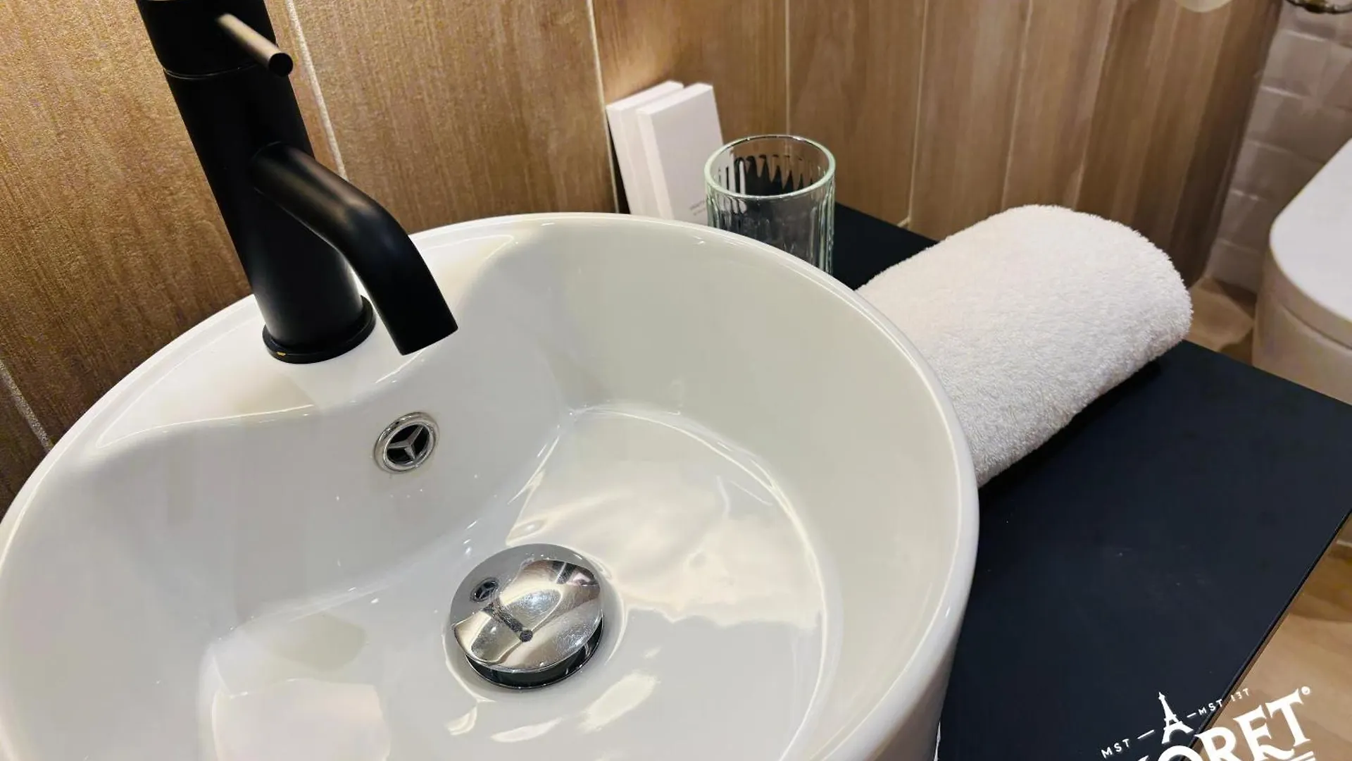 Moret Art Flats Trendy East פריז מלון דירות