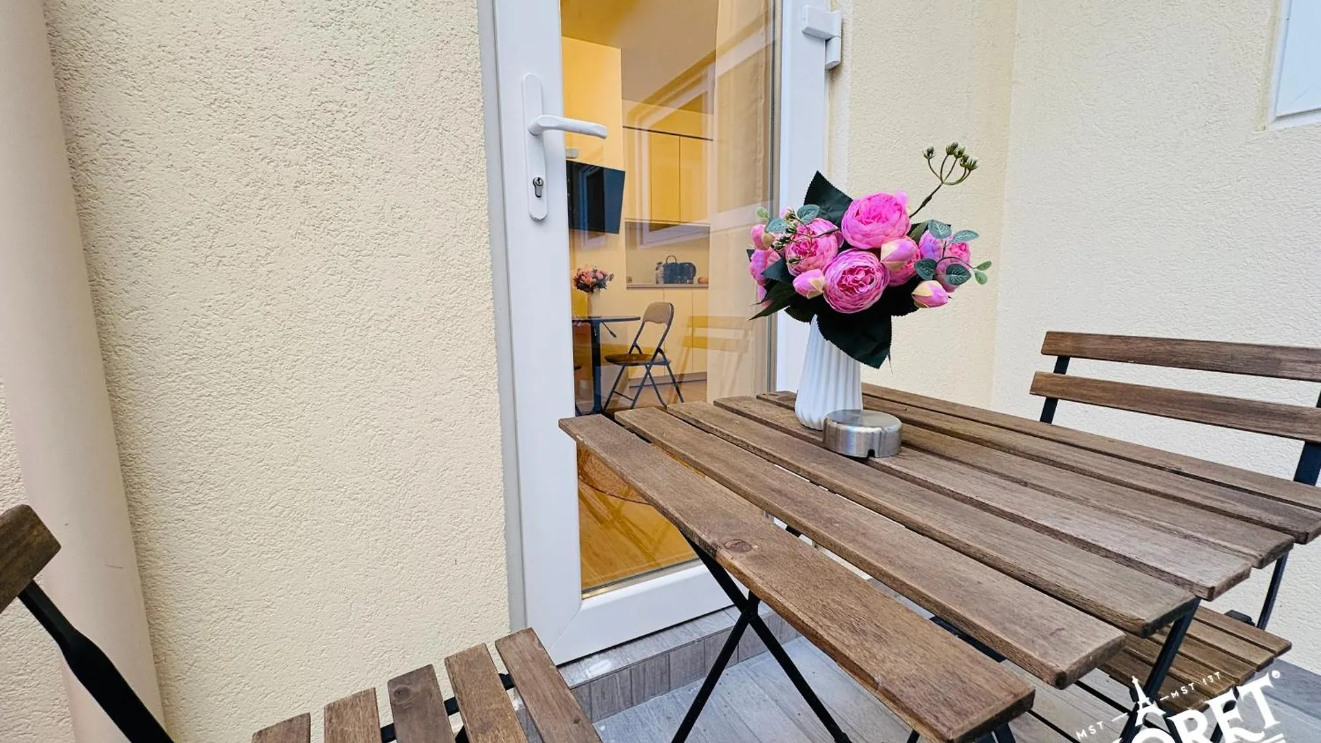 Moret Art Flats Trendy East פריז צרפת