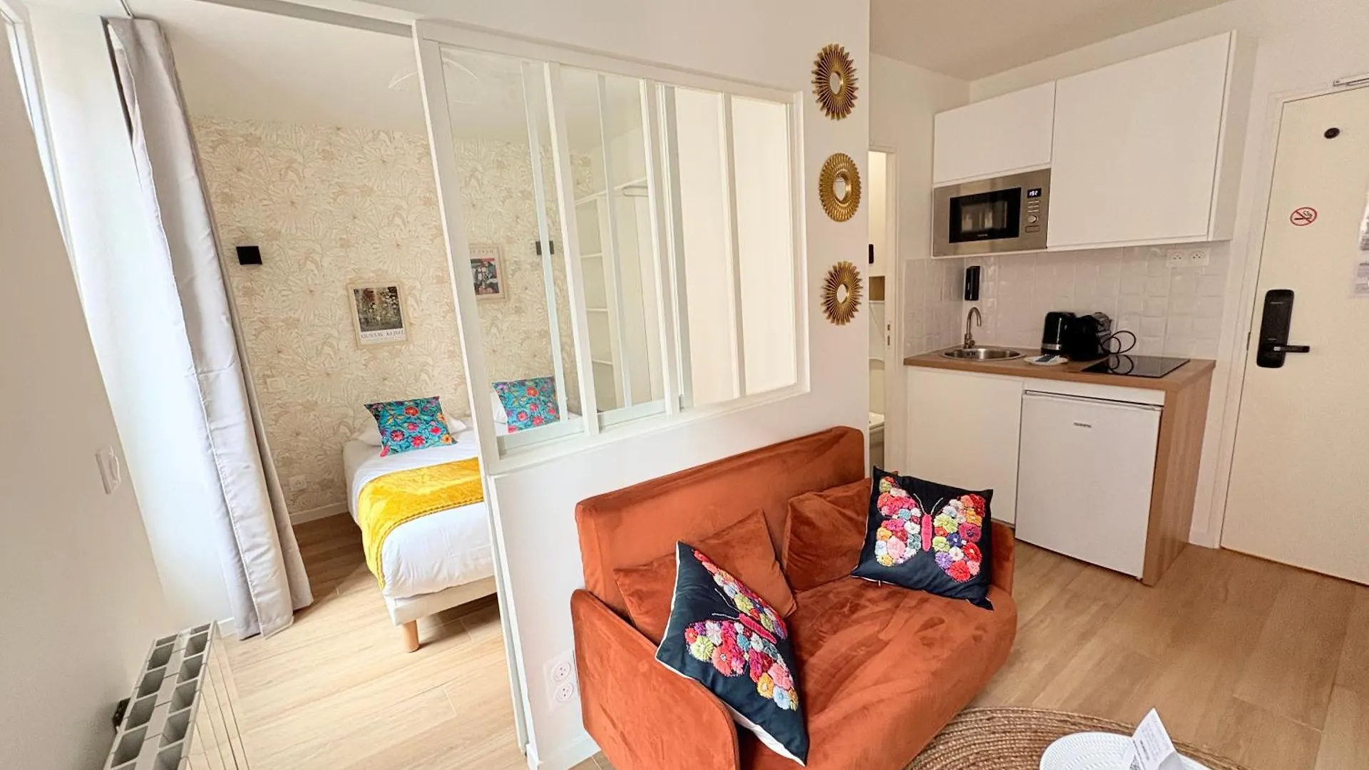 Moret Art Flats Trendy East פריז מלון דירות