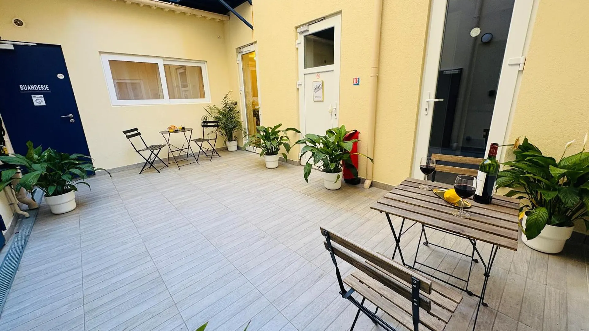 Hotel apartamentowy Moret Art Flats Trendy East Paryż Francja